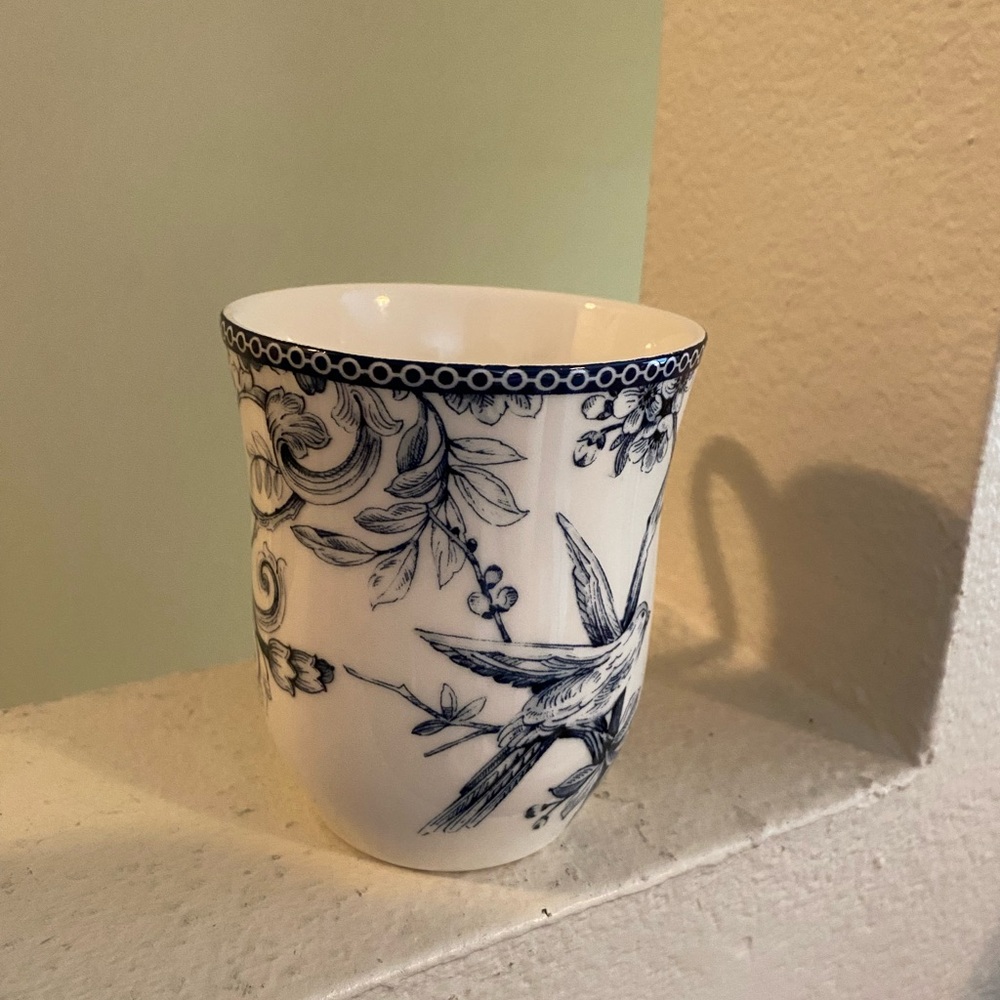 222 Fifth. Adelaide Blue Floral Porcelain Mugs - Set of 4. NWOT. - Picture 3 of 7